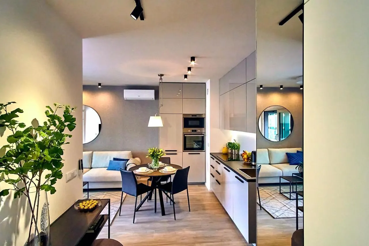 Mennica Residence Apartments By P&O Serviced Apartments Warszawa 0*,  Polska